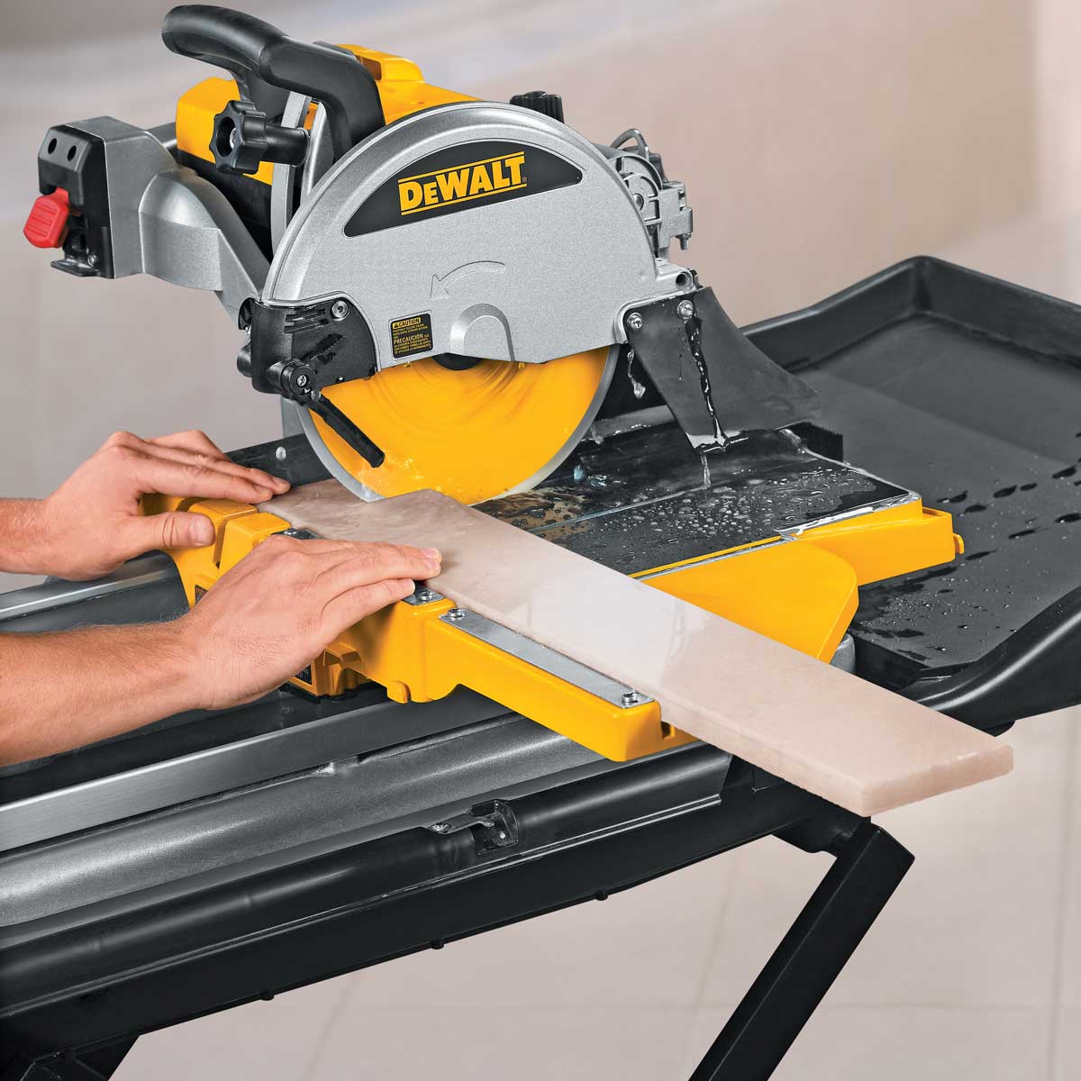 Dewalt D24000S Wet Tile Saw Package