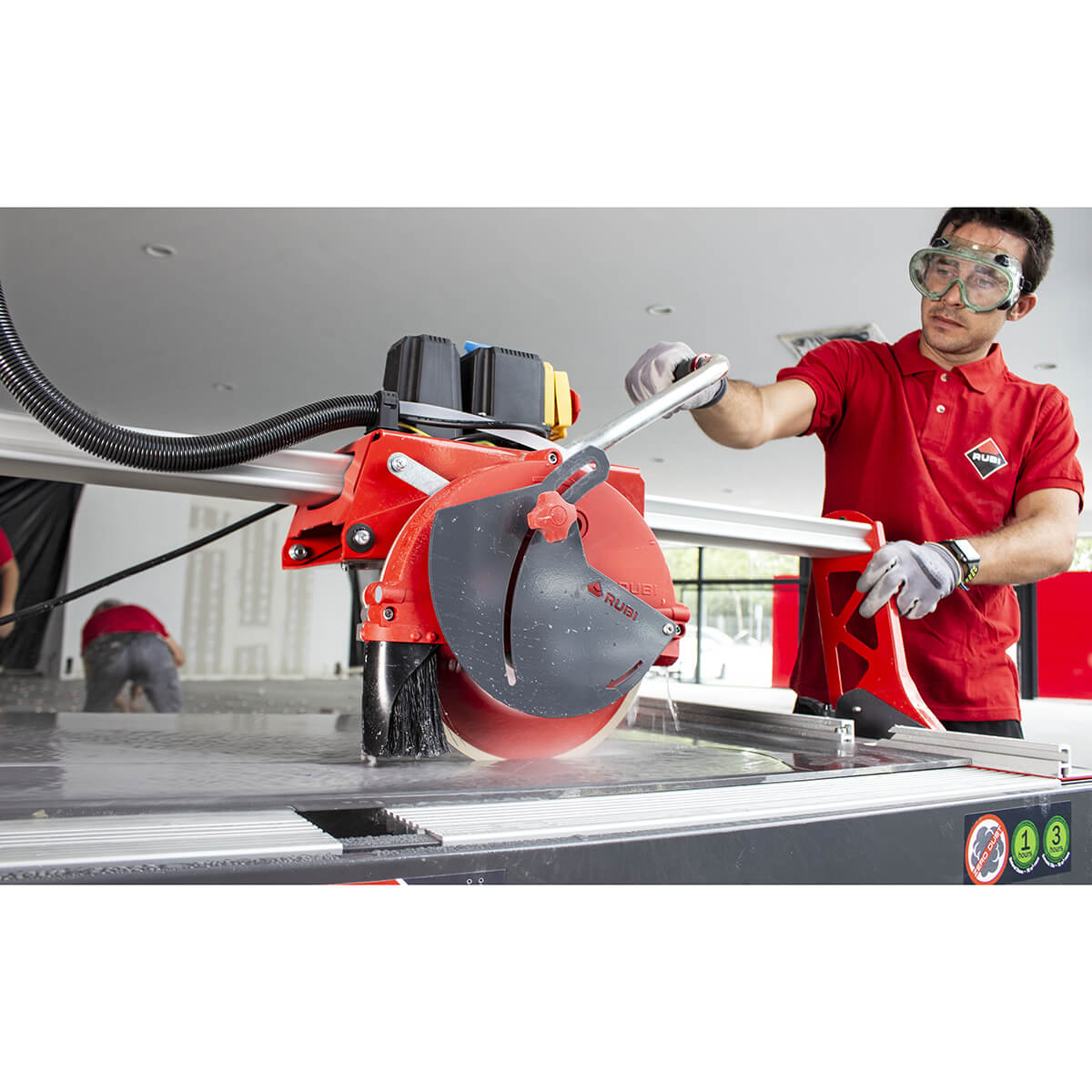 Rubi DC-250 850 38"Rail Saw