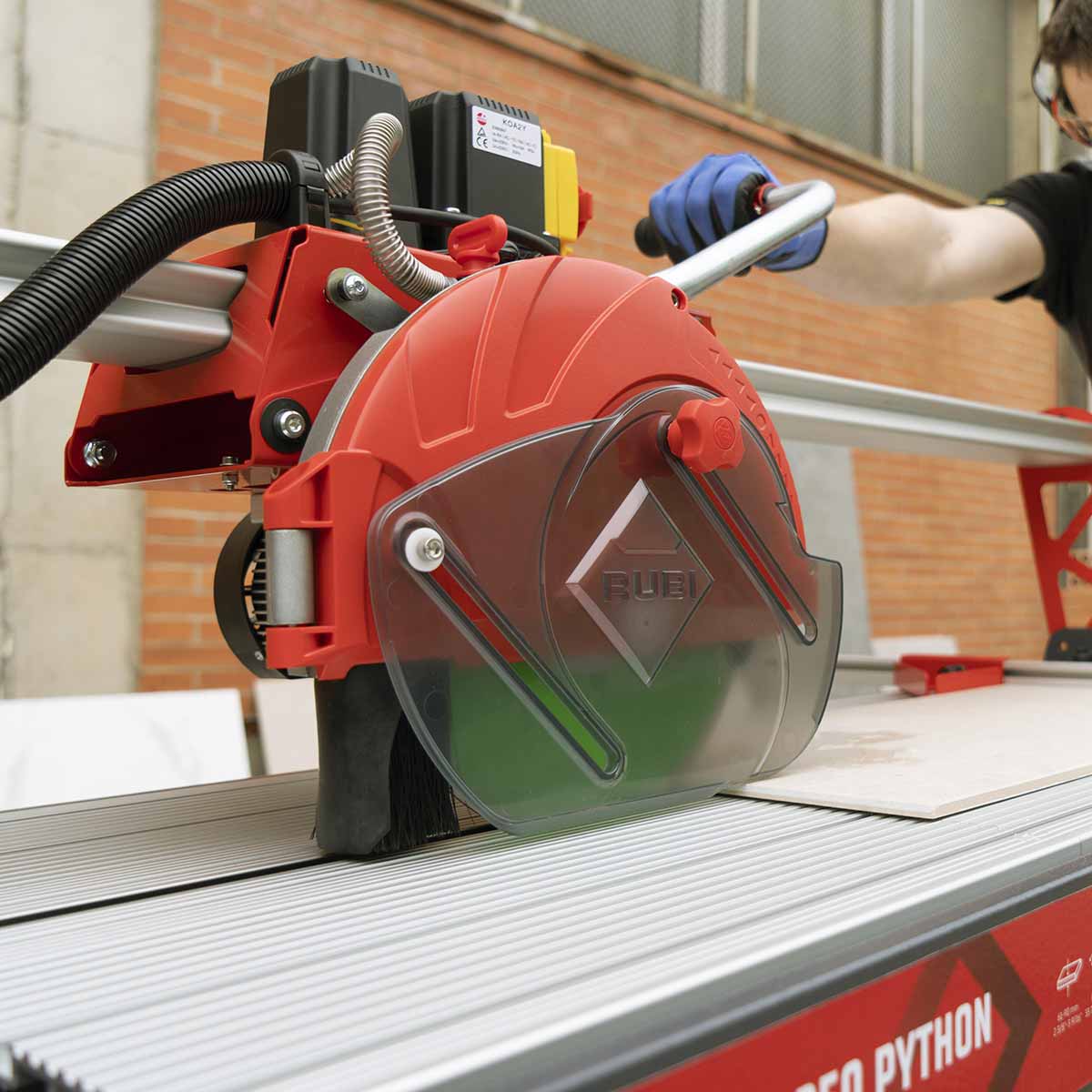 Rubi Tools DC-250 Python Rail Saw – Gulf Coast Flooring Distributor LLC