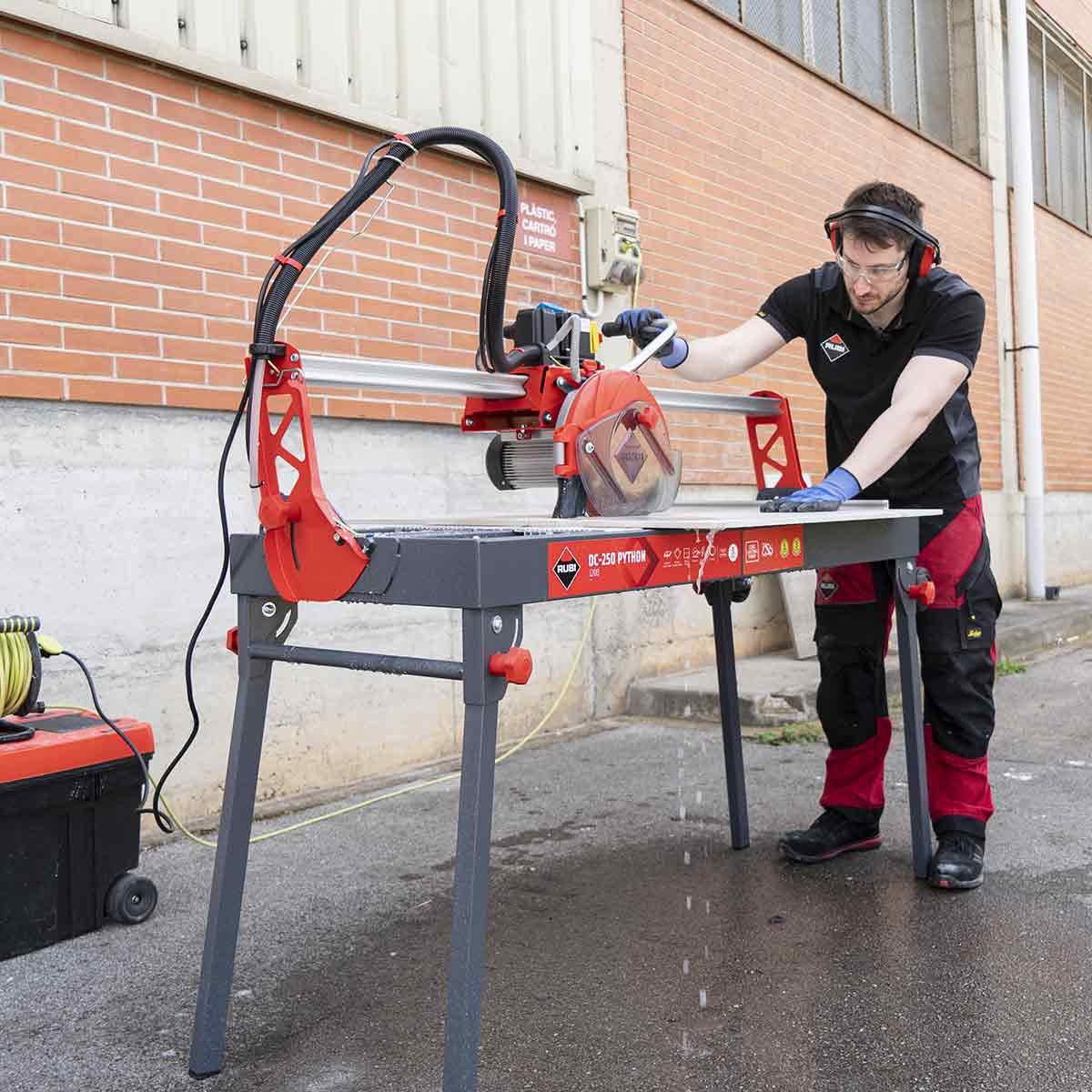 Rubi Tools DC-250 Python Rail Saw – Gulf Coast Flooring Distributor LLC