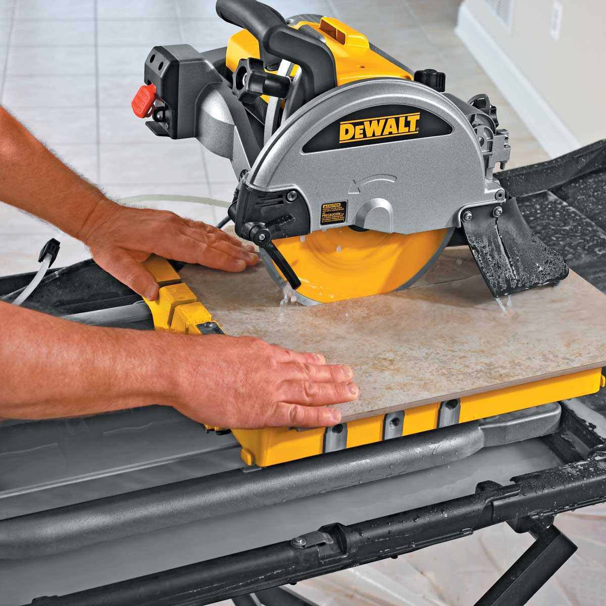 D24000S Dewalt Tile Saw & Stand